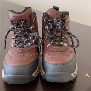 Like-new boys Timberlands.